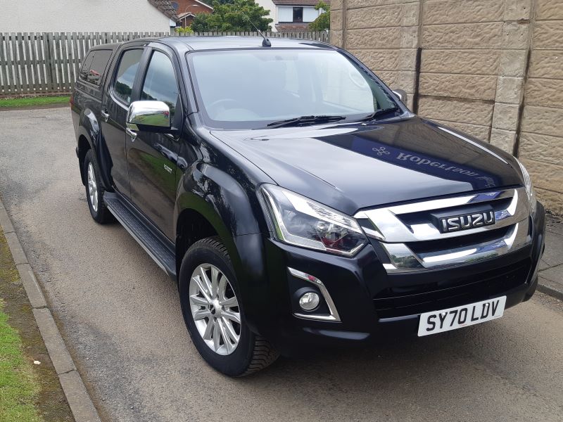 ISUZU DMAX